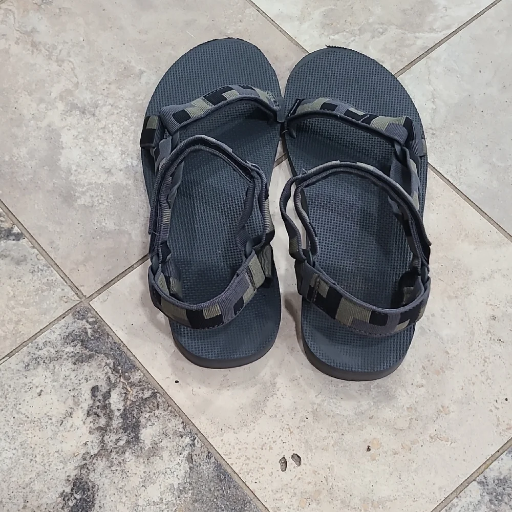 Teva Gray and Black Sandals